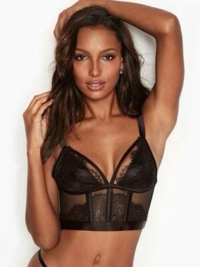 Victoria’s Secret - Lace Very Sexy Bustier